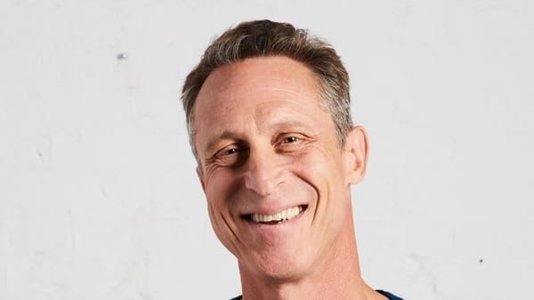 Dr. Mark Hyman Joins Levels as Advisor citybiz