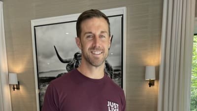 Veteran Quarterback, Alex Smith Announces Retirement After An Amazing  Recovery