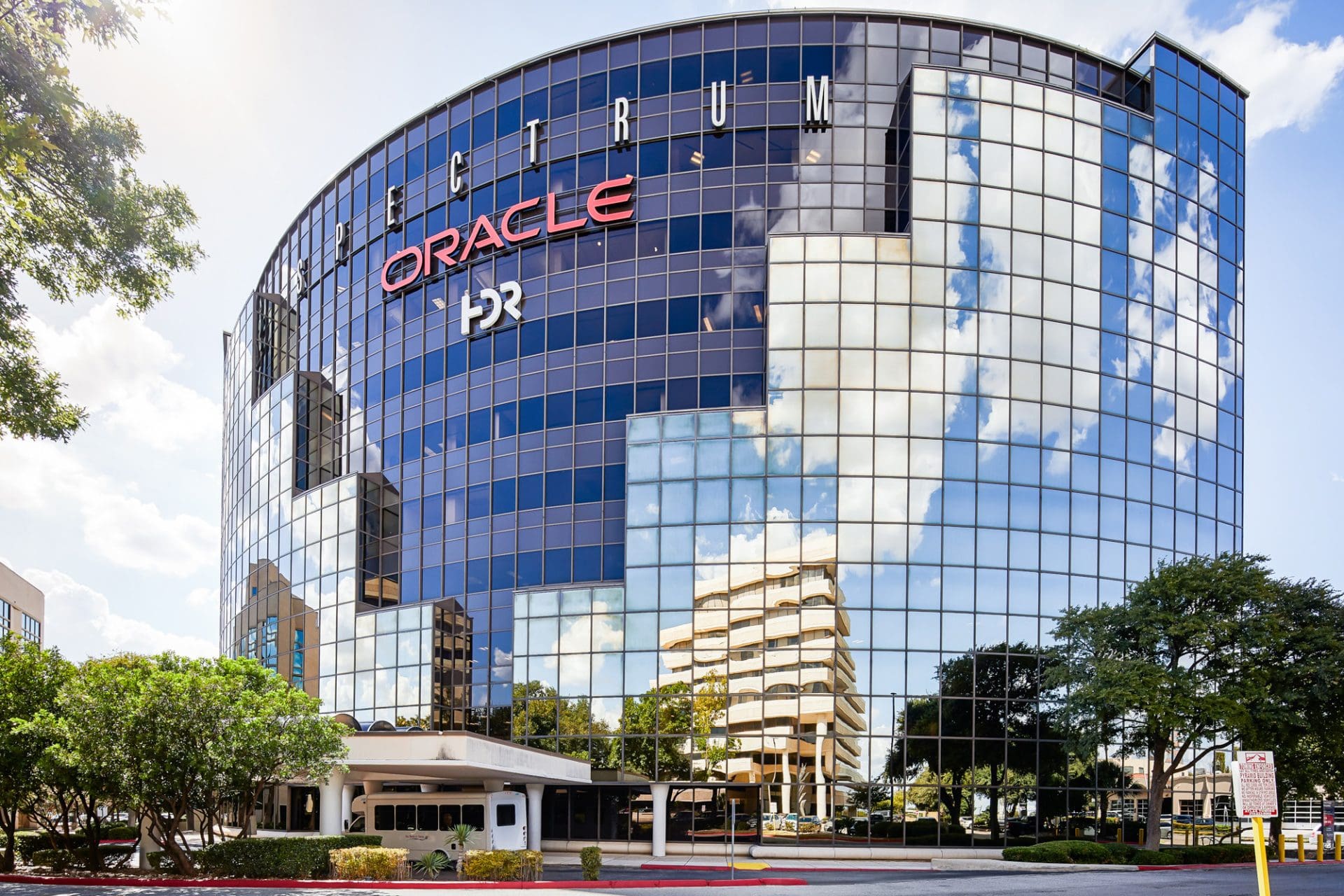 oracle-america-leases-two-full-floors-at-hartman-s-spectrum-office