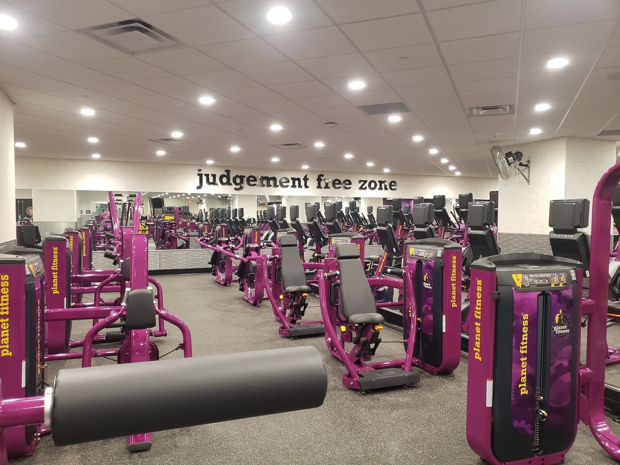 Planet Fitness opens new 22,450-square-foot gym in Hartland – The