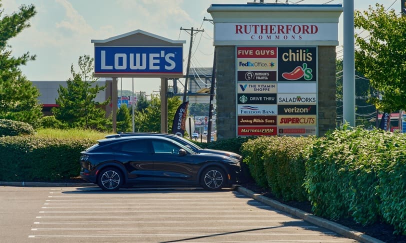 East Rutherford NJ: Rutherford Commons - Retail Space - Urban Edge