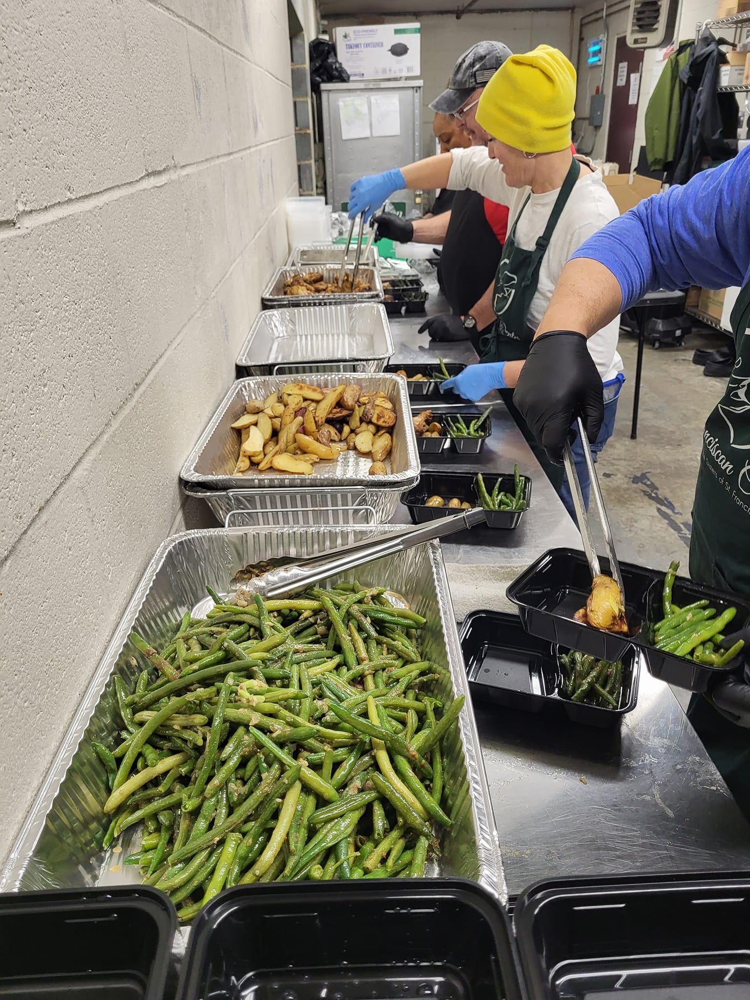 Home Chef meal kit service will open Baltimore plant and hire 500 people –  Baltimore Sun