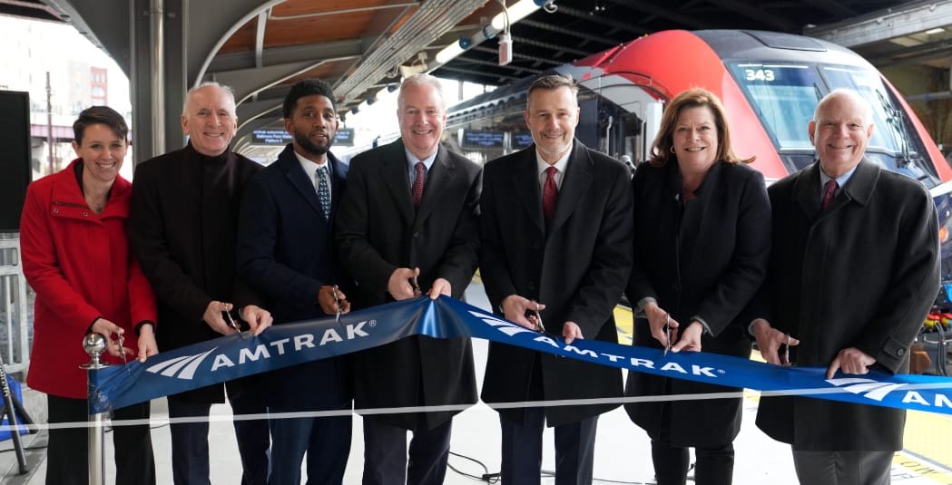 Amtrak Celebrates Completion of New Baltimore Platform Construction ...